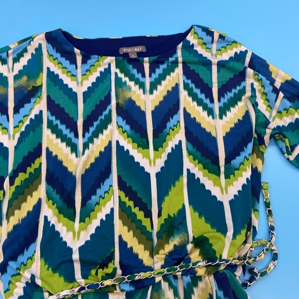 Roz & Ali Chevron Patterned Women’s Dress Blue Green Size 6 - Picture 5 of 8